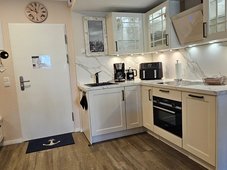 Vollständig eingerichtete Küche